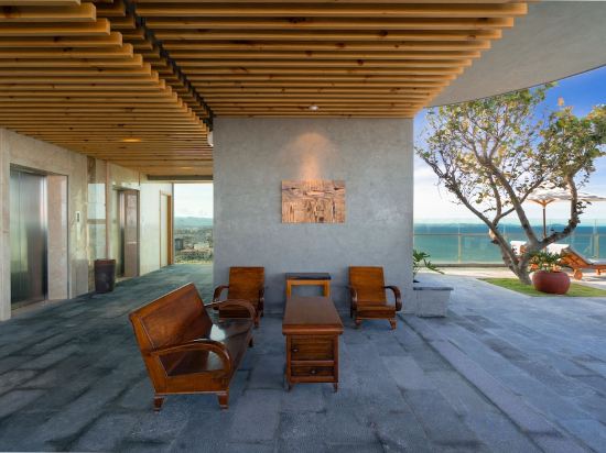 Фото Sala Grand TuyHoa Hotel