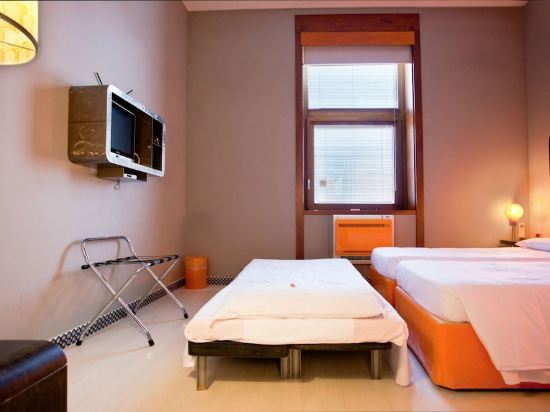 Фото Orange Hotel