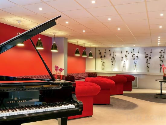 Фото Mercure Bordeaux Lac