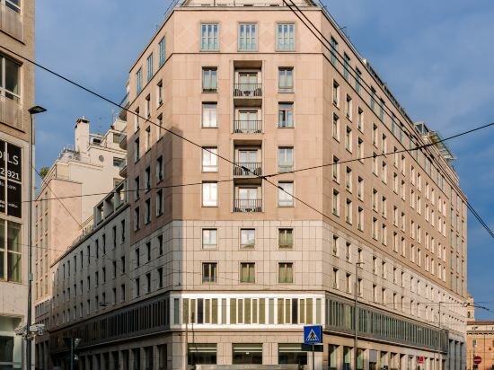 Фото Hotel The Square Milano Duomo