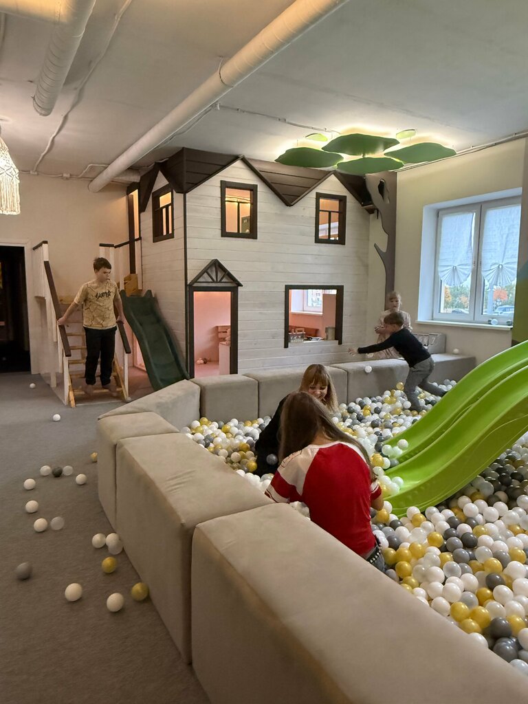 Entertainment center Drive, Salihorsk, photo