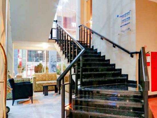 Фото Hotel Dafam Pekalongan