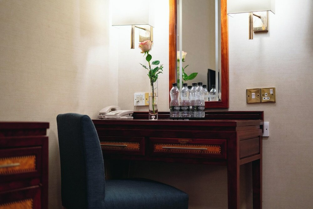 Фото Grange Clarendon