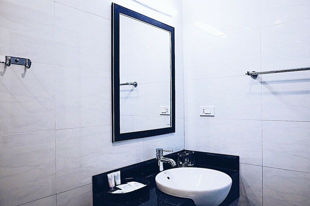 Фото My Lan Hotel Hanoi