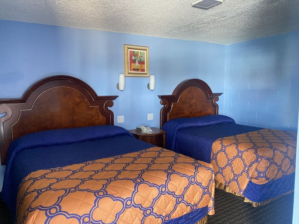 Фото A Fisher's Inn Motel