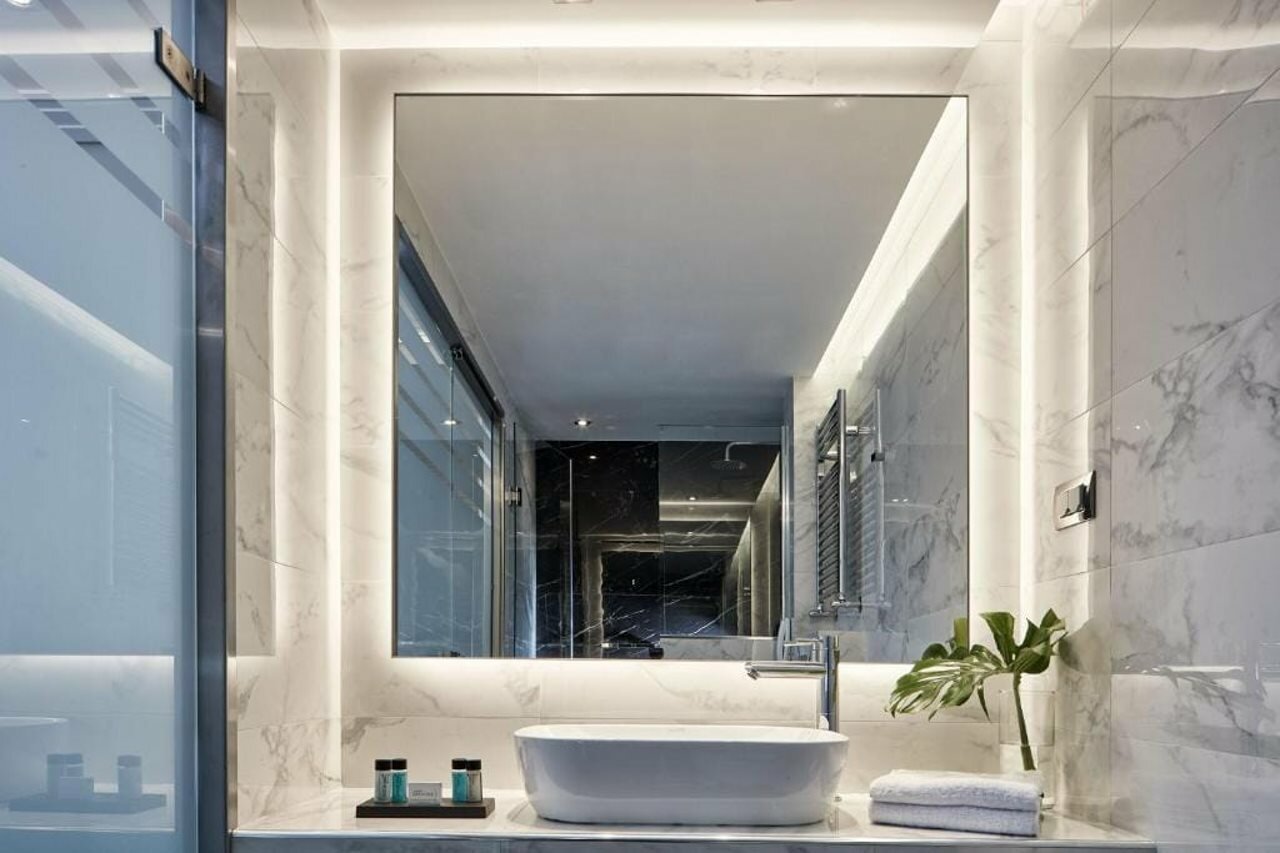 Фото Antigon Urban Chic