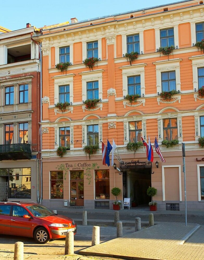 Фото Отель Garden Palace