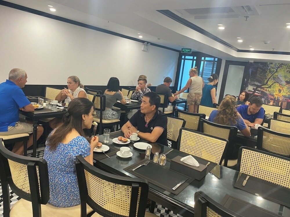 Фото Aquarius Premium Hotel