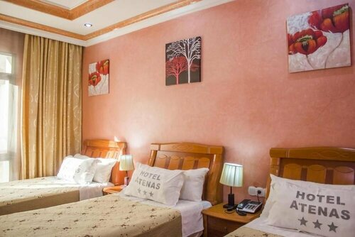 Гостиница Atenas Hotel в Тетуане