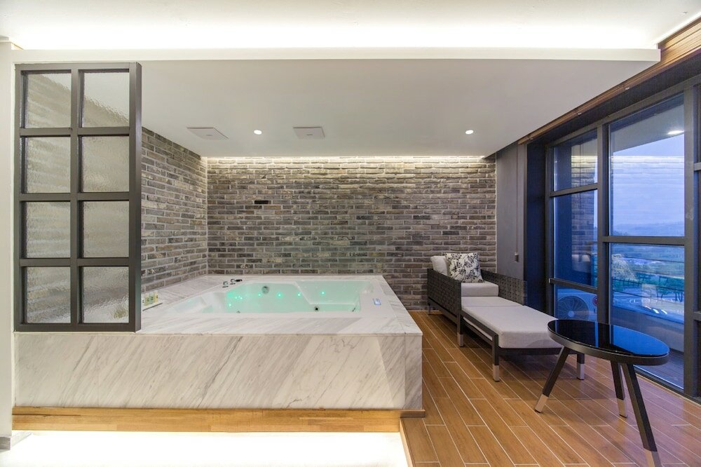 Фото Dignity Hotel