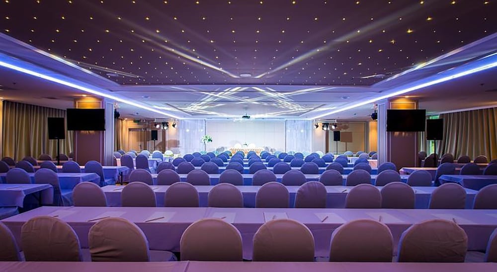 Фото Crystal Hotel Hat Yai