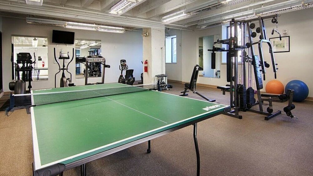 Фото Grand Eastonian Hotel & Suites