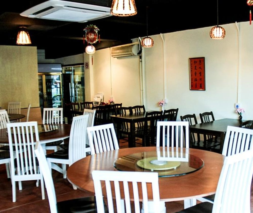 Фото Super 8 Hotel @ Georgetown