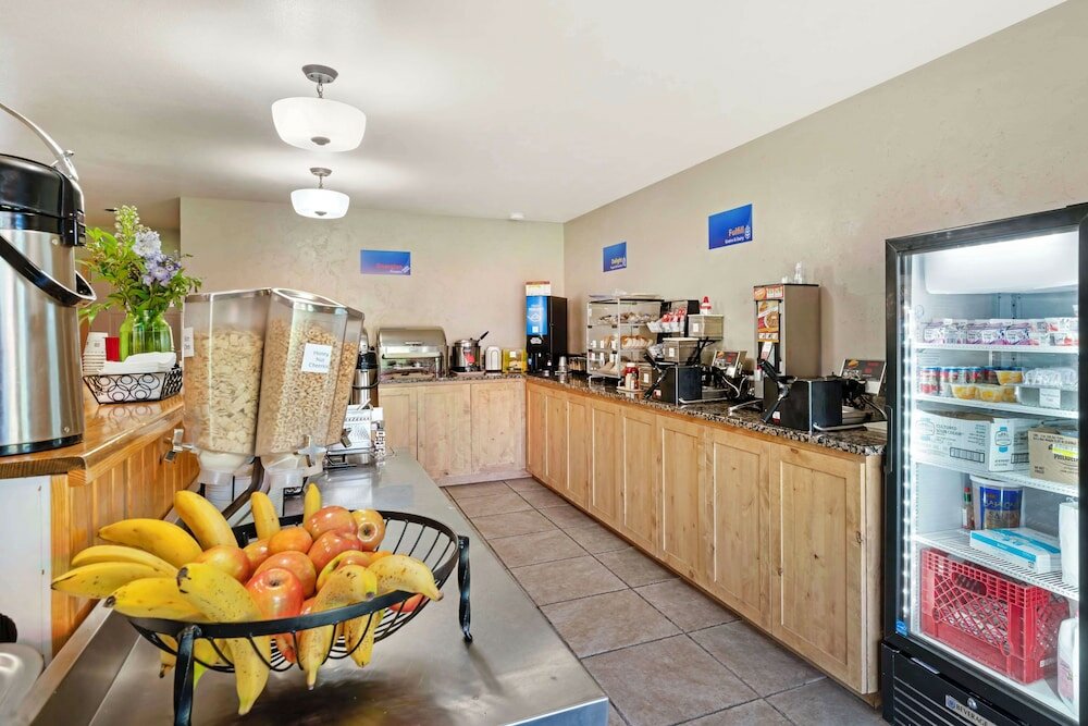 Фото Best Western Ponderosa Lodge