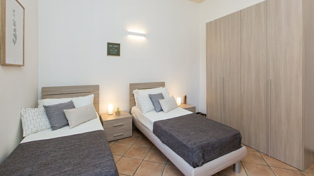 Фото Rental In Rome Rosselli Palace Apartment 5