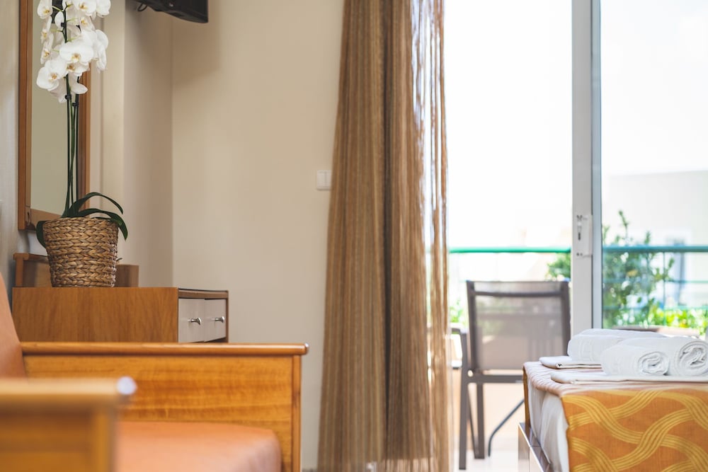 Фото 173165379900