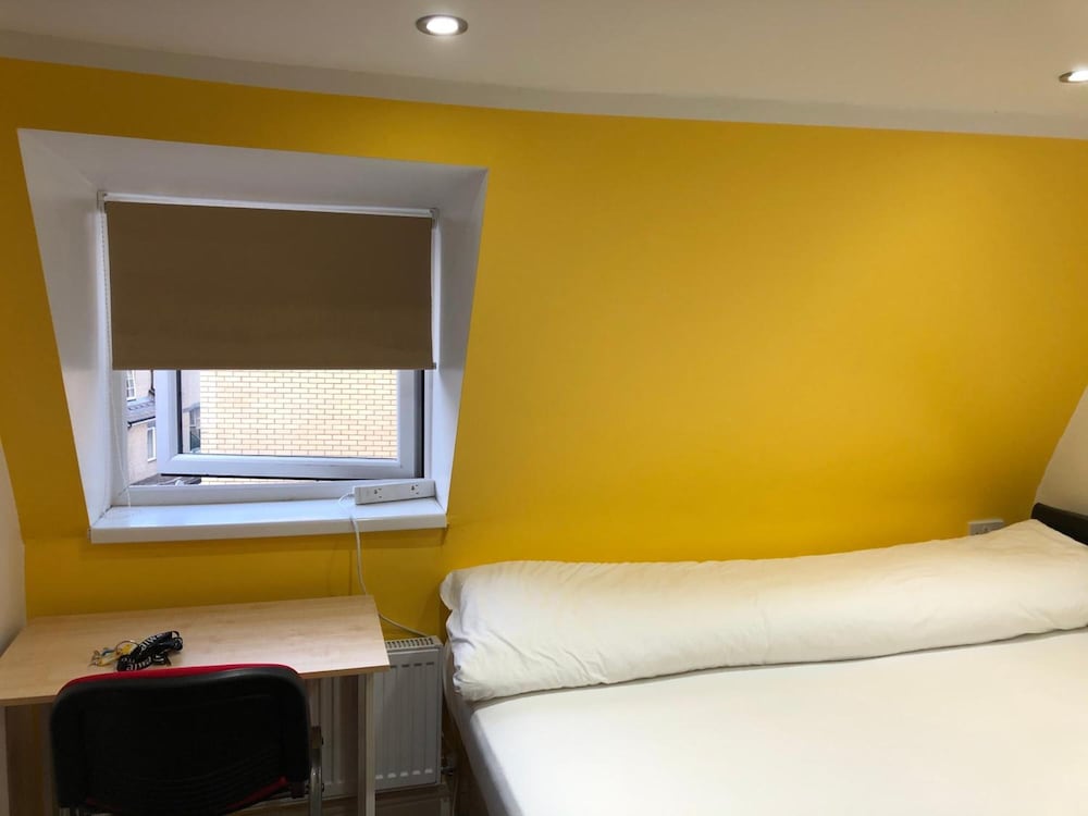 Фото Leman House