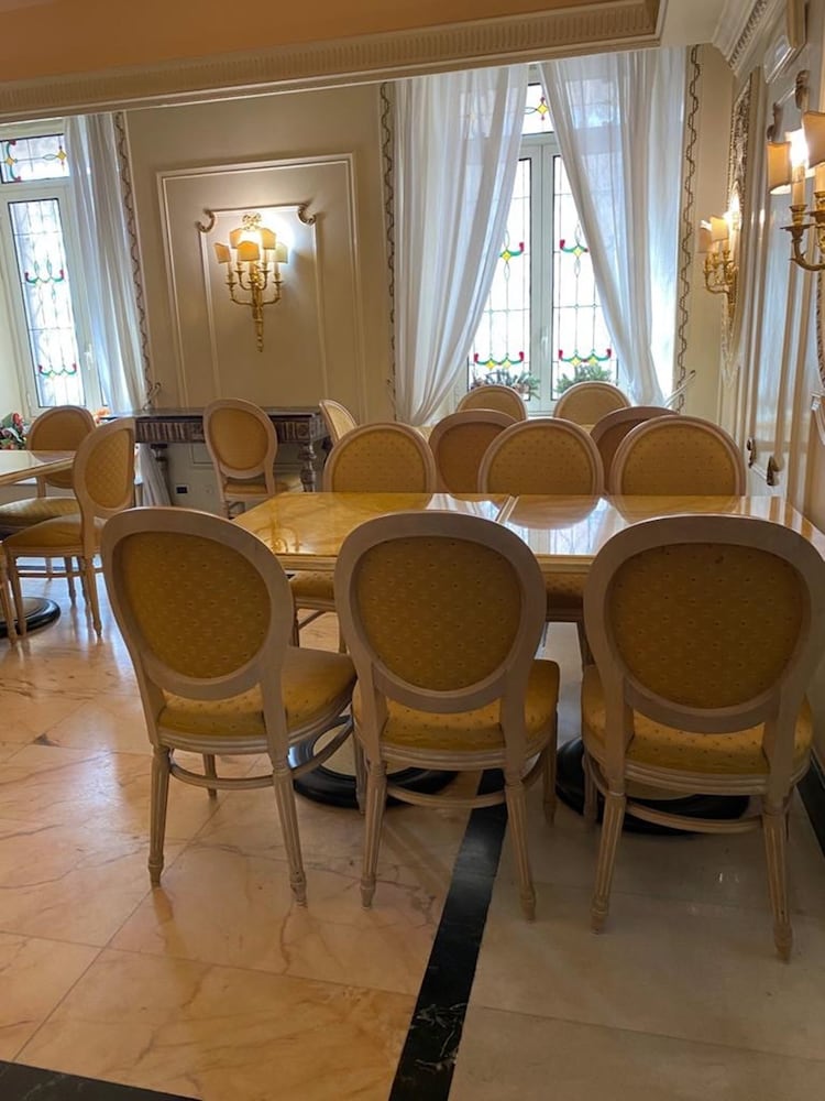 Фото Champagne Palace Hotel