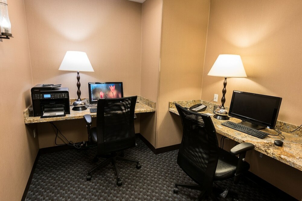 Фото Glacier Peaks Hotel