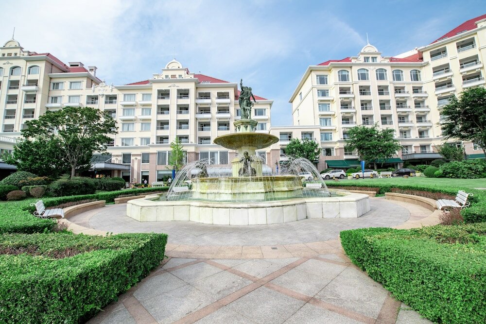Фото Qingdao Seaview Garden Hotel