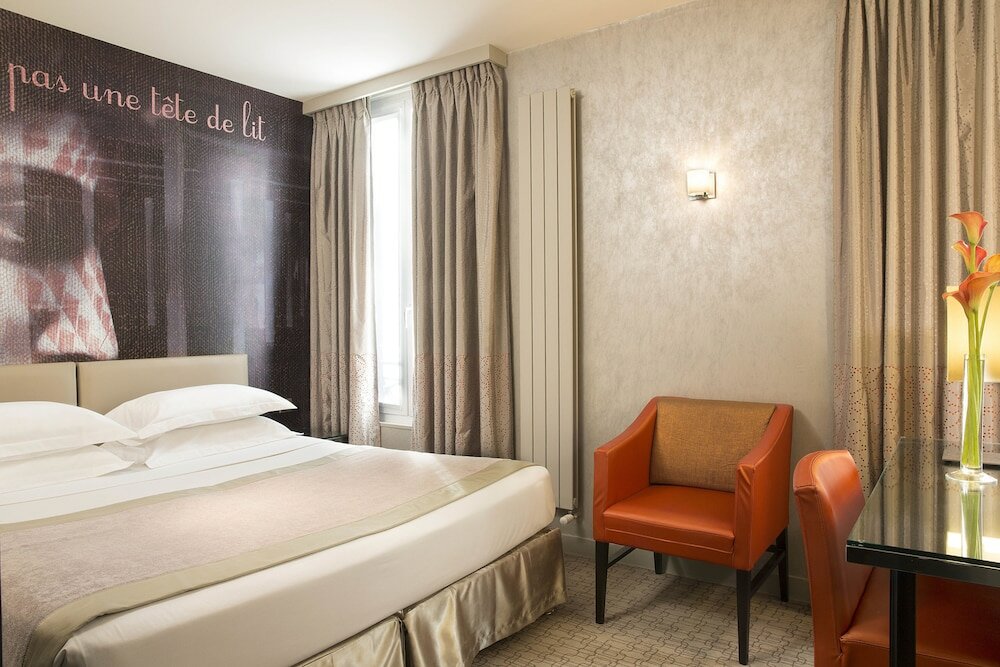 Фото Hôtel A La Villa des Artistes