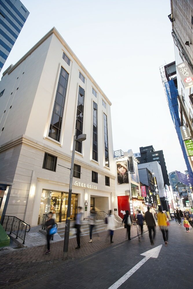 Фото The Grand Hotel Myeongdong