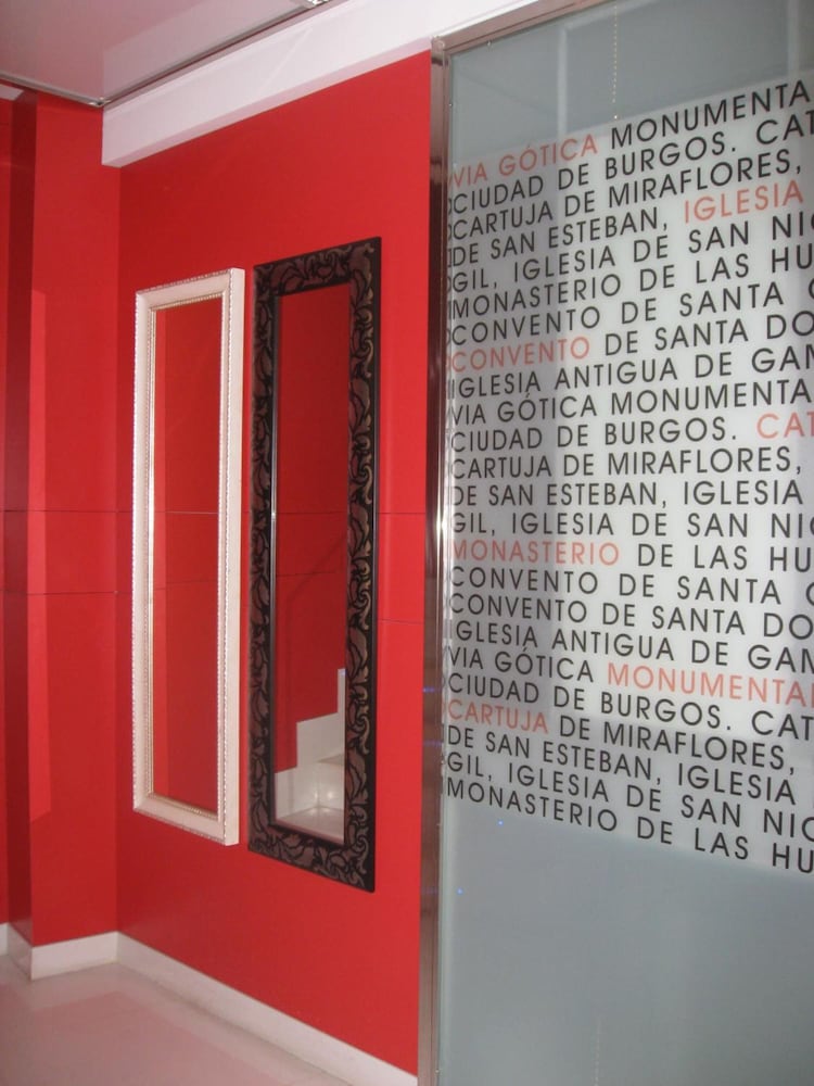 Фото Hotel VIA Gotica