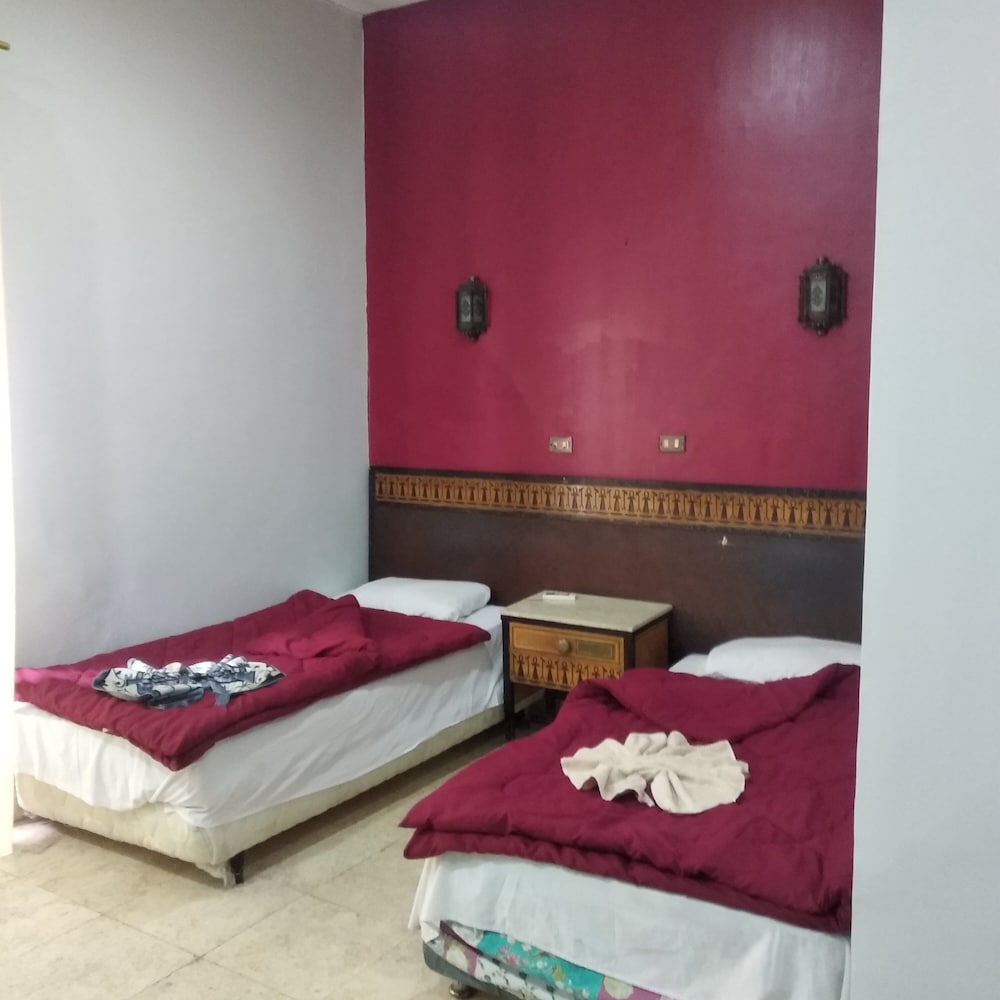 Фото One Season Hostel