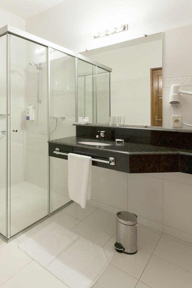 Фото Hotel Westfalenhaus