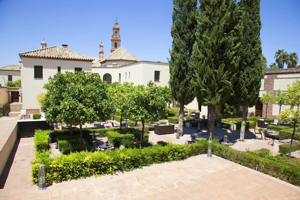 Фото Hospedería Convento de Santa Clara