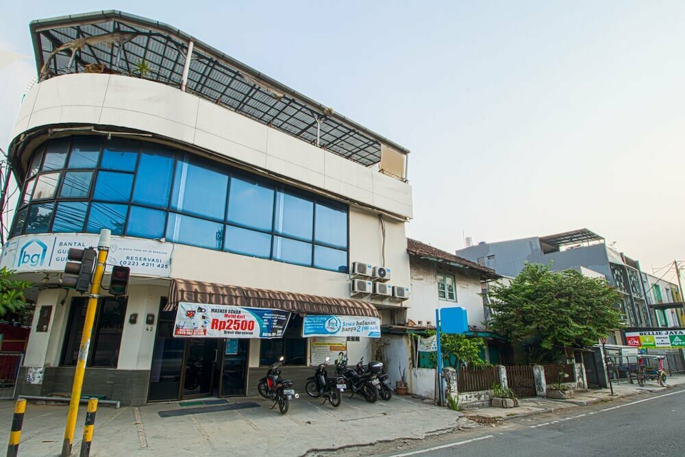 Hotel Bantal Guling Alun-Alun Bandung, Bandung, photo