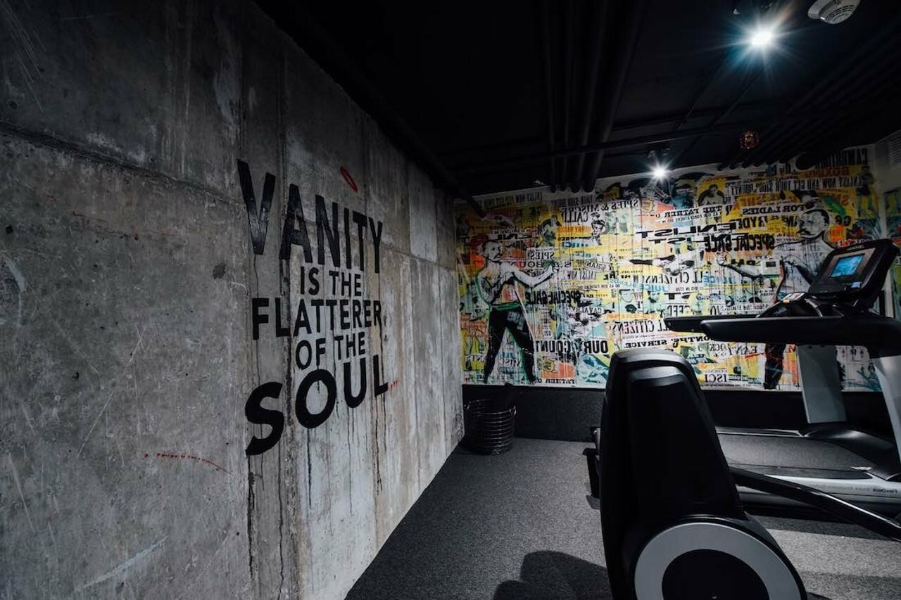 Фото The Preston House & Hotel