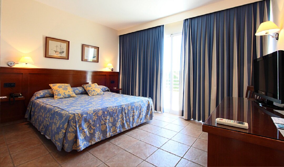 Фото Hotel Rambla