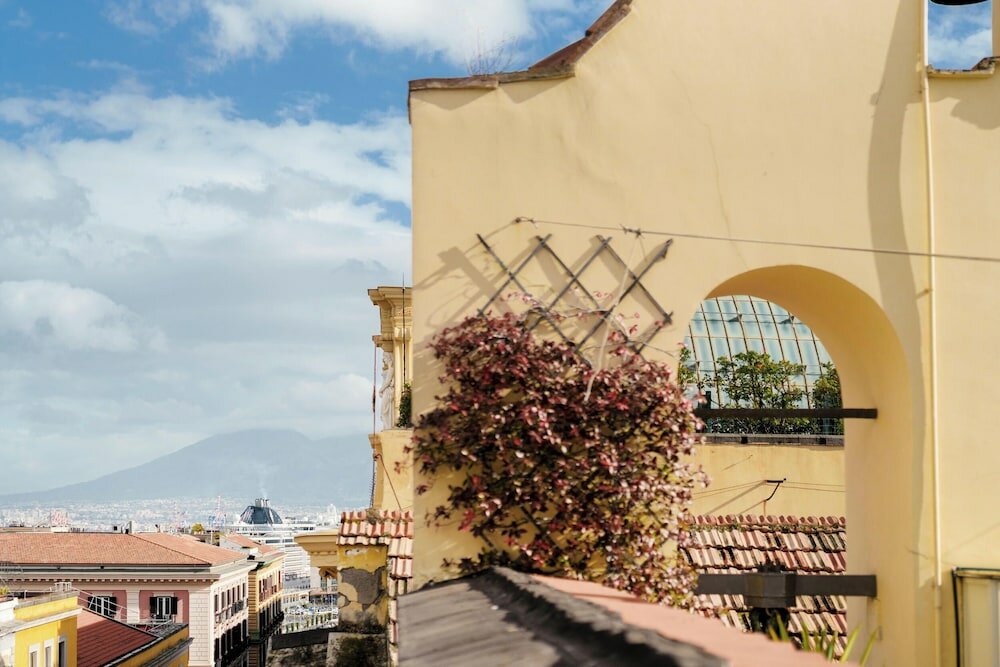 Фото Attico Partenopeo B&b