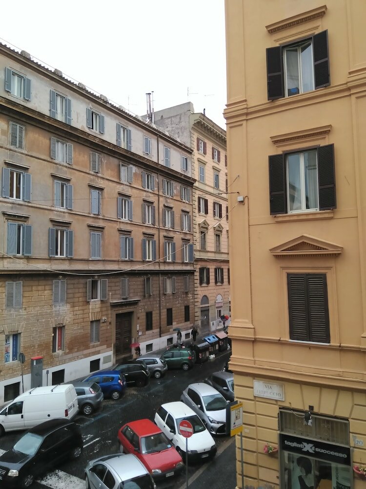 Фото Hotel Central Lodge