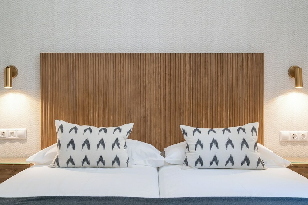 Фото La Siesta Málaga Guesthouse