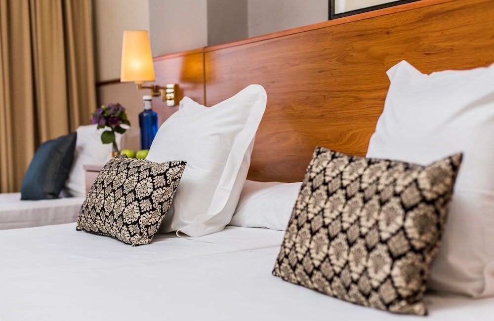 Фото Leonardo Hotel Granada