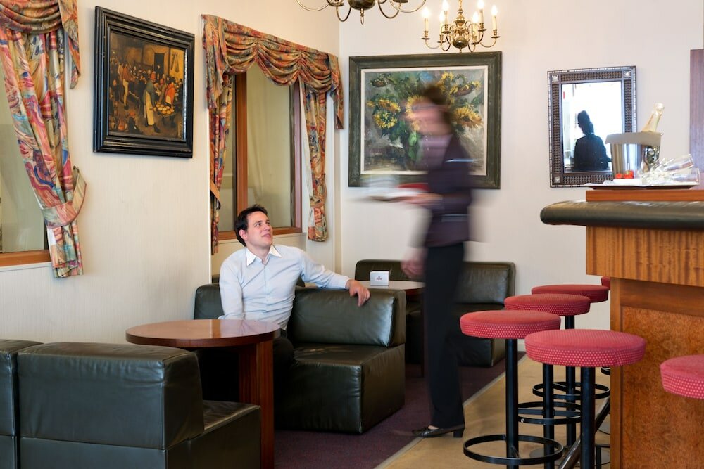 Фото Century Hotel Antwerpen