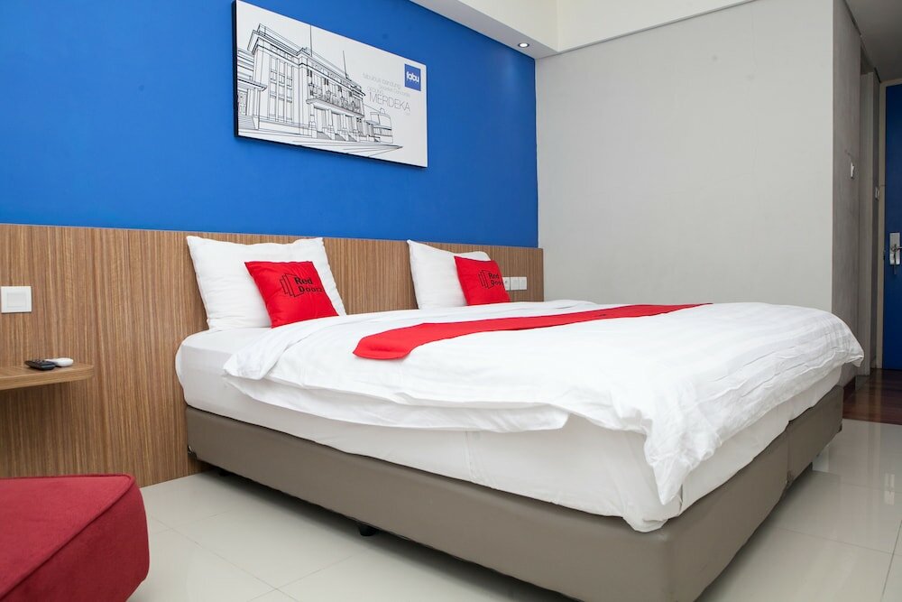 Фото Fabu Hotel Bandung