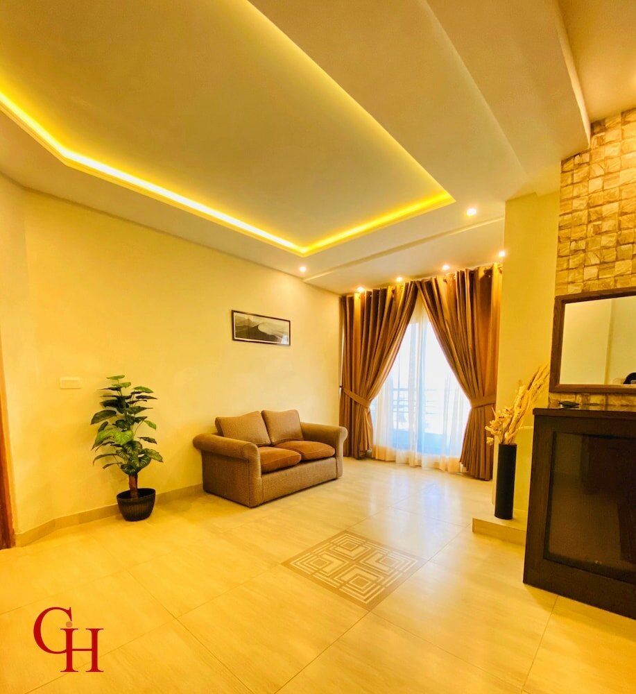 Фото Grand Islamabad Hotel