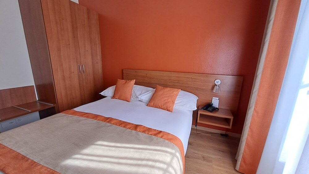 Фото Hôtel International & Terminus