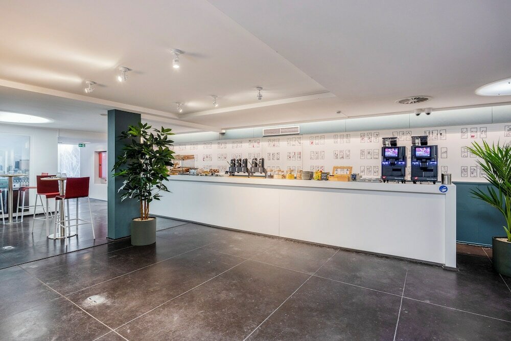 Фото Отель Hotel Louise