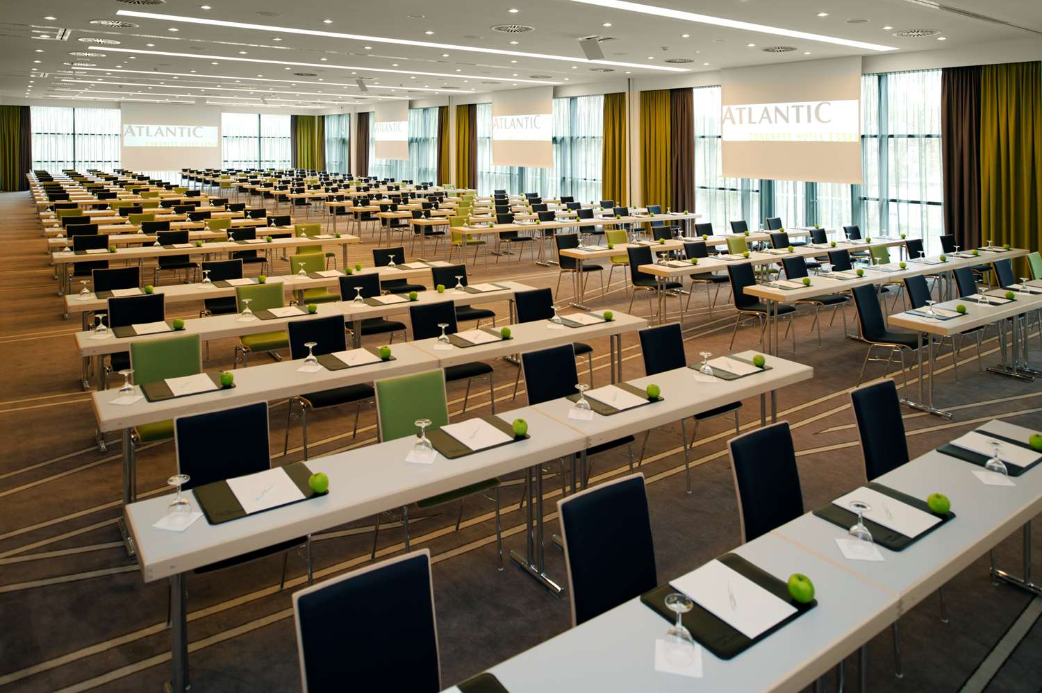 Фото Atlantic Congress Hotel Essen