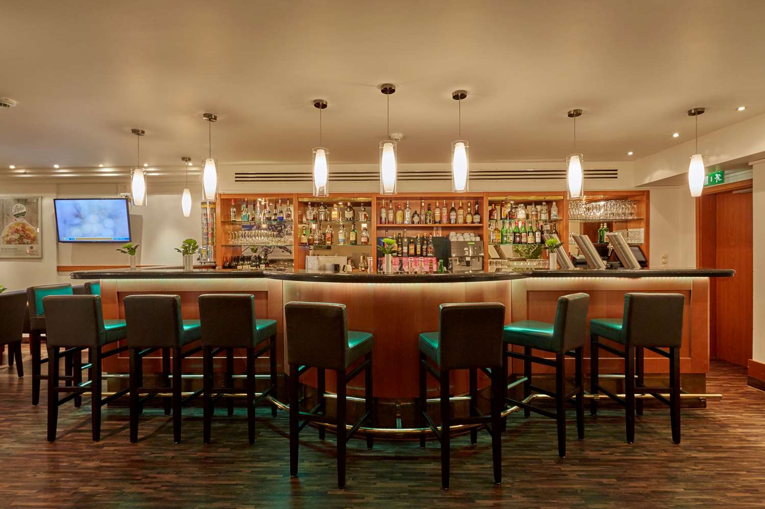 Фото H4 Hotel Frankfurt Messe