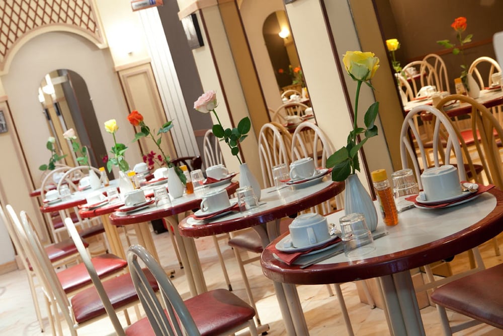 Фото Grand Hôtel De Paris