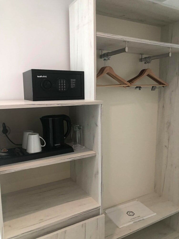 Фото Golden Coast Resort