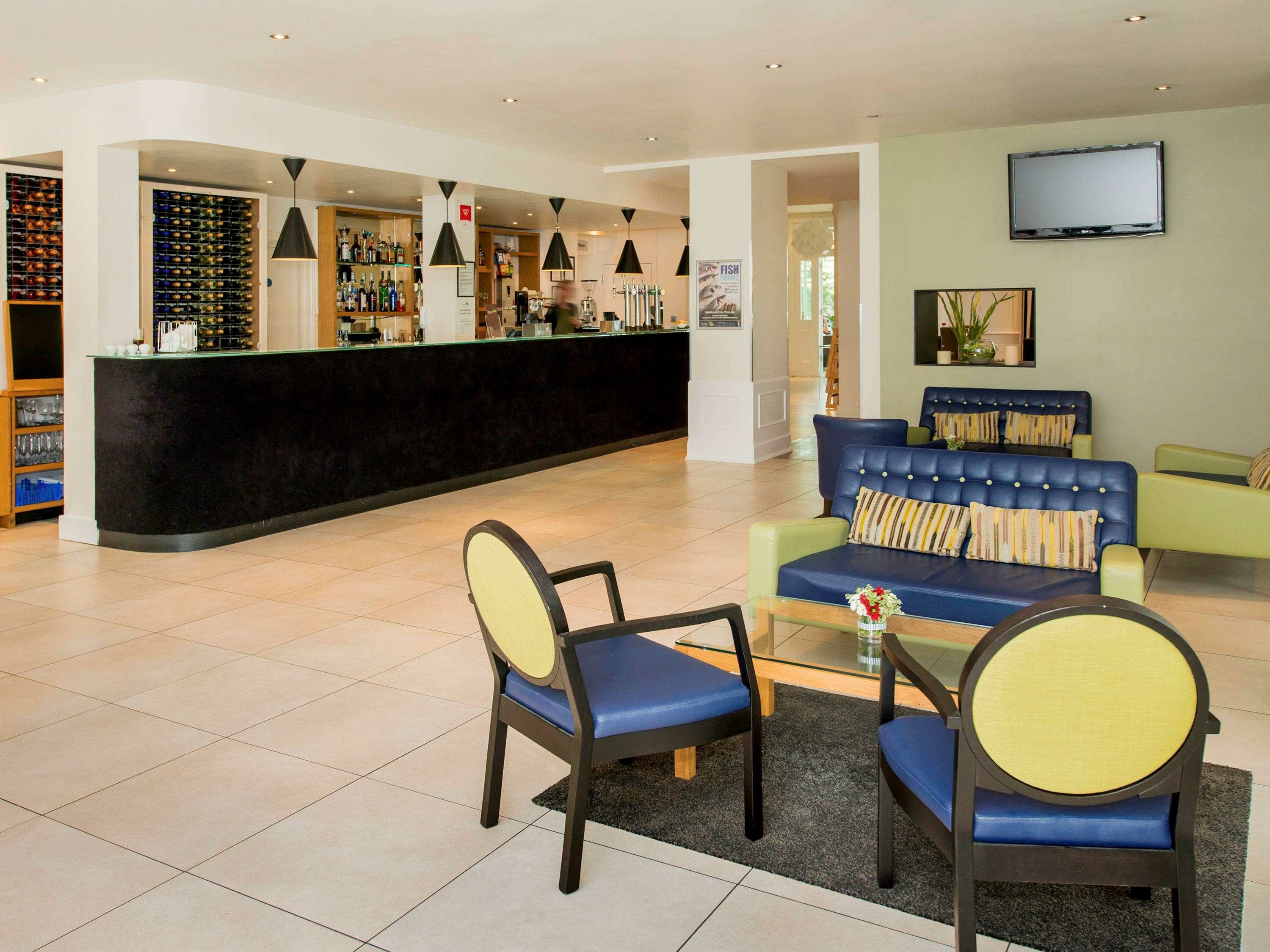 Фото Stanwell Hotel by Mercure