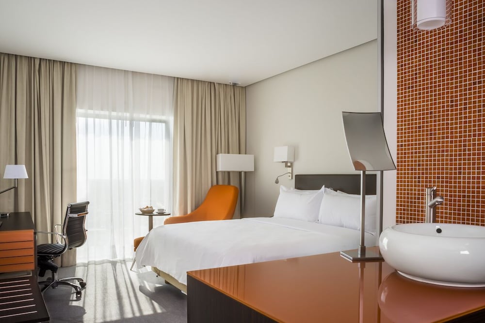 Фото Fiesta Inn Merida