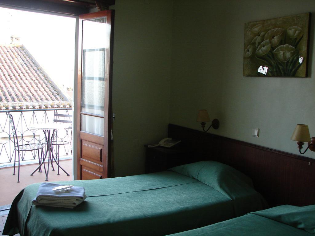 Фото Hotel Santa Barbara