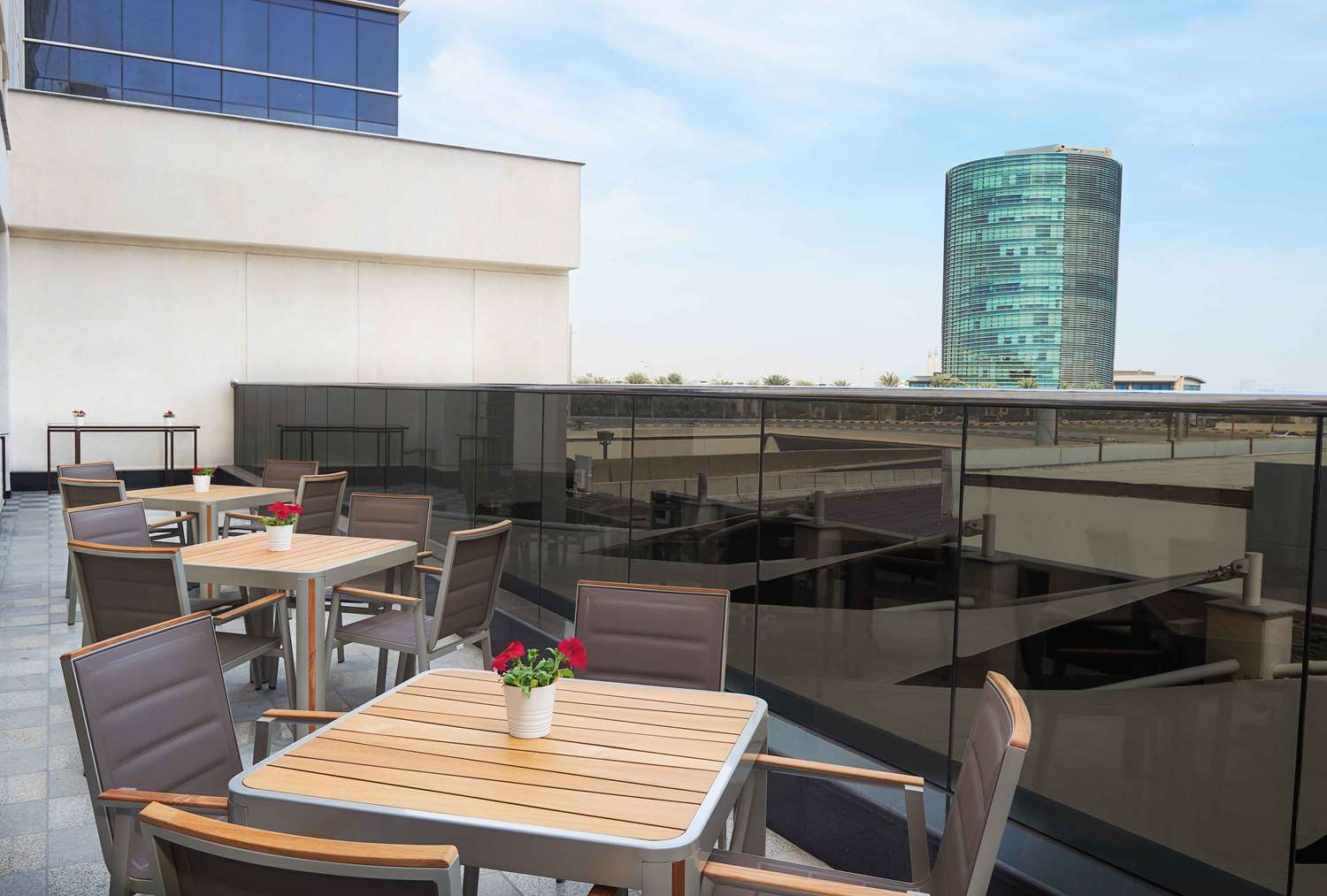 Фото Hilton Garden Inn Al Khobar